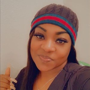 Meet your Posher, Warren